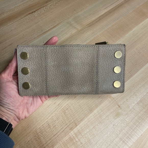 Hammitt 110 North Bifold Gray Natural Leather Wallet w/Gold Hardware - Picture 6 of 8